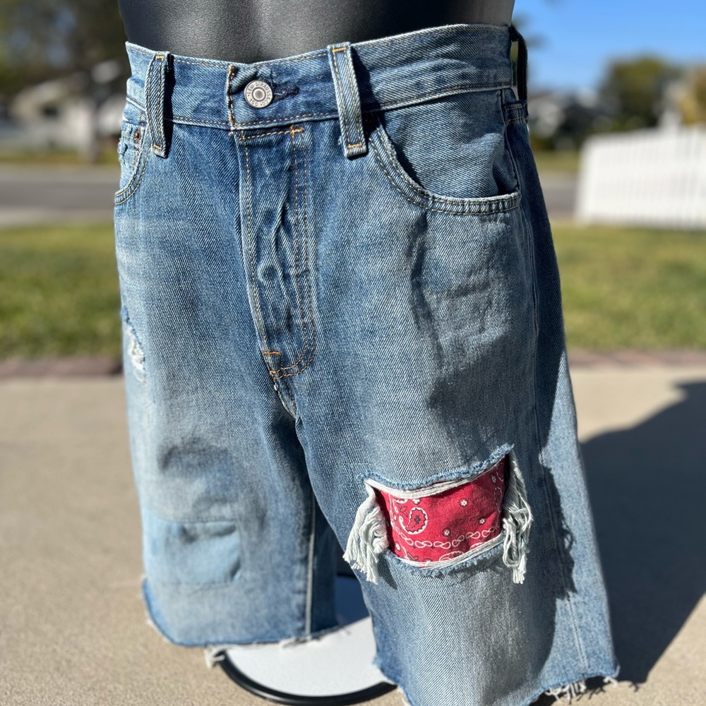 Levi's 501 Distressed Cut Off Jean Shorts